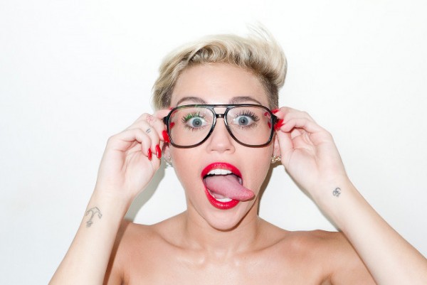 Miley Cyrus Photoshoot x Terry Richardson-4