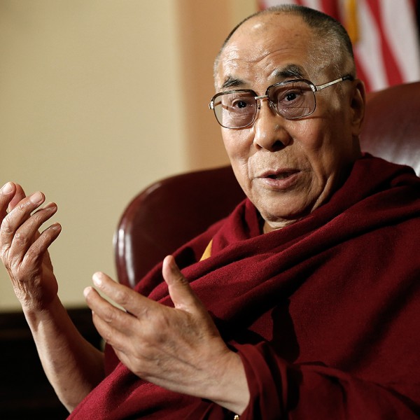Далай-лама выступит на фестивале Glastonbury-Фото 1
