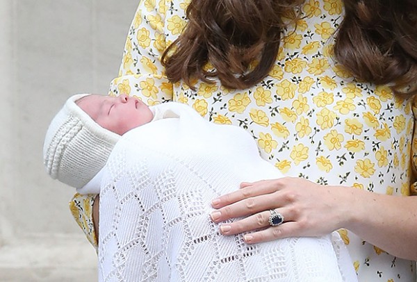 Кейт Миддлтон и принц Уильям объявили имя дочери-320x180