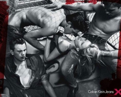 Не стыдно: самые скандальные рекламные кампании Calvin Klein-430x480