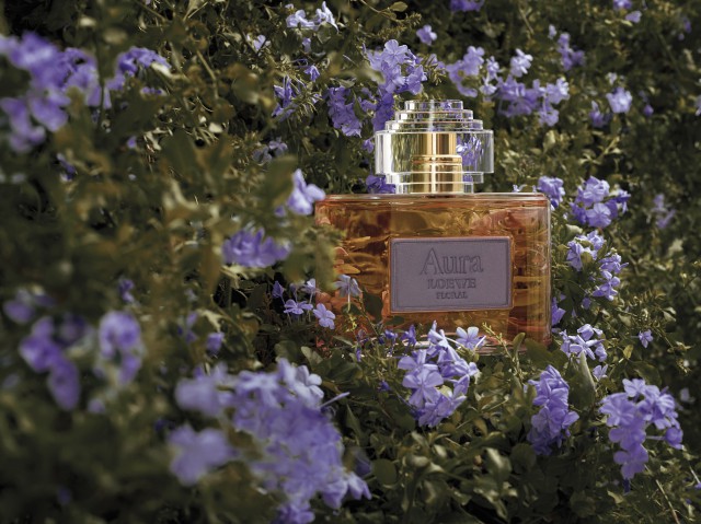 Новинка дня: аромат Aura Loewe Floral-320x180