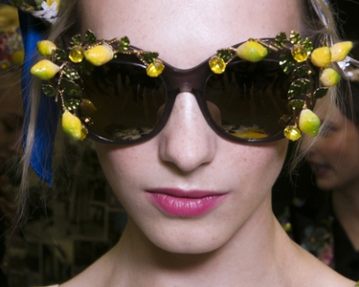 Новые очки Dolce & Gabbana с цветочным декором-430x480