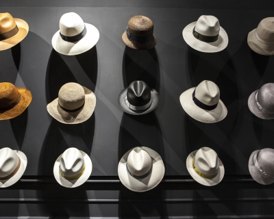 Как выбрать шляпу: лучшие модели сезона-430x480