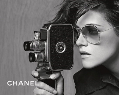 Кристен Стюарт в новом видео Chanel-430x480