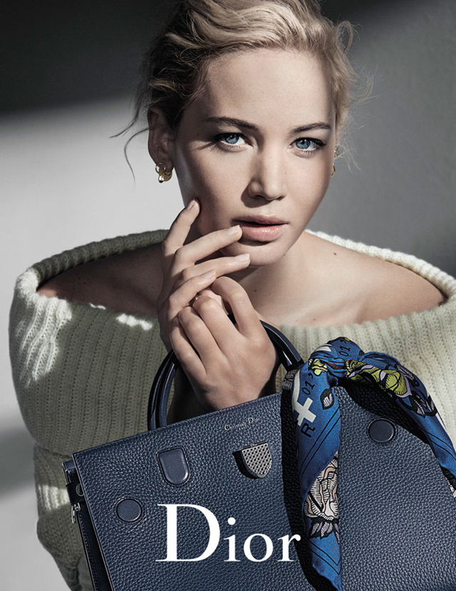 Дженніфер Лоуренс нову колекцію сумок Dior