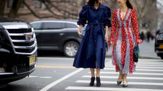 Street-style: как осенью носить платья-320x180