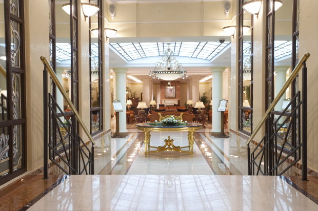 opera-hotel-lobby