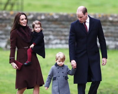 Кейт Миддлтон и принц Уильям впервые взяли детей на рождественскую службу-430x480