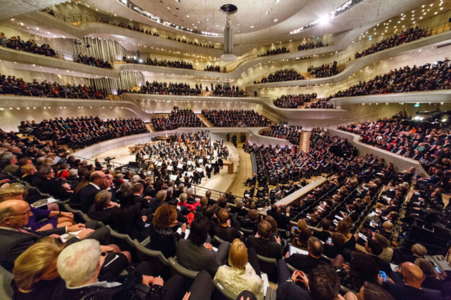 В Гамбурге состоялось открытие Эльбской филармонии 