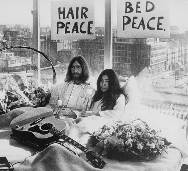 Об отношениях Джона Леннона и Йоко Оно снимут фильм-320x180