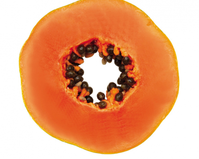 Авокадо, папайя та лічі: екзотичні фрукти для догляду за шкірою-430x480