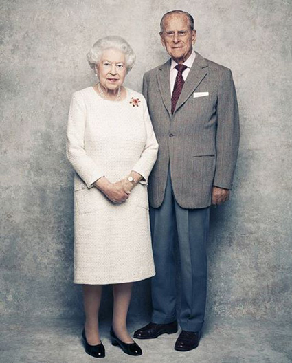 70 лет вместе: В Сети появились милые фото королевы Елизаветы и принца Филиппа-Фото 3