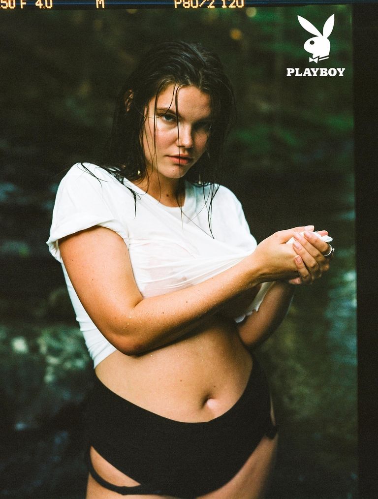 Модель plus-size впервые появилась на обложке Playboy-Фото 2