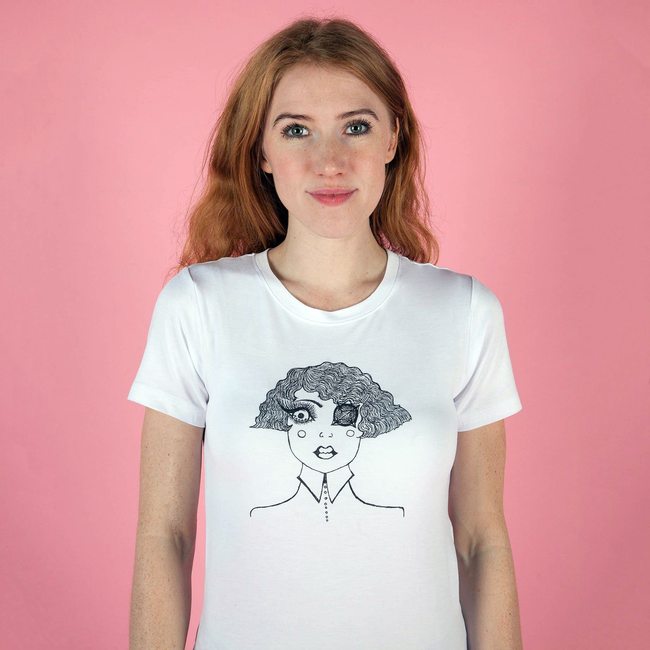 Дочка Николь Кидман выпустила коллекцию футболок-320x180