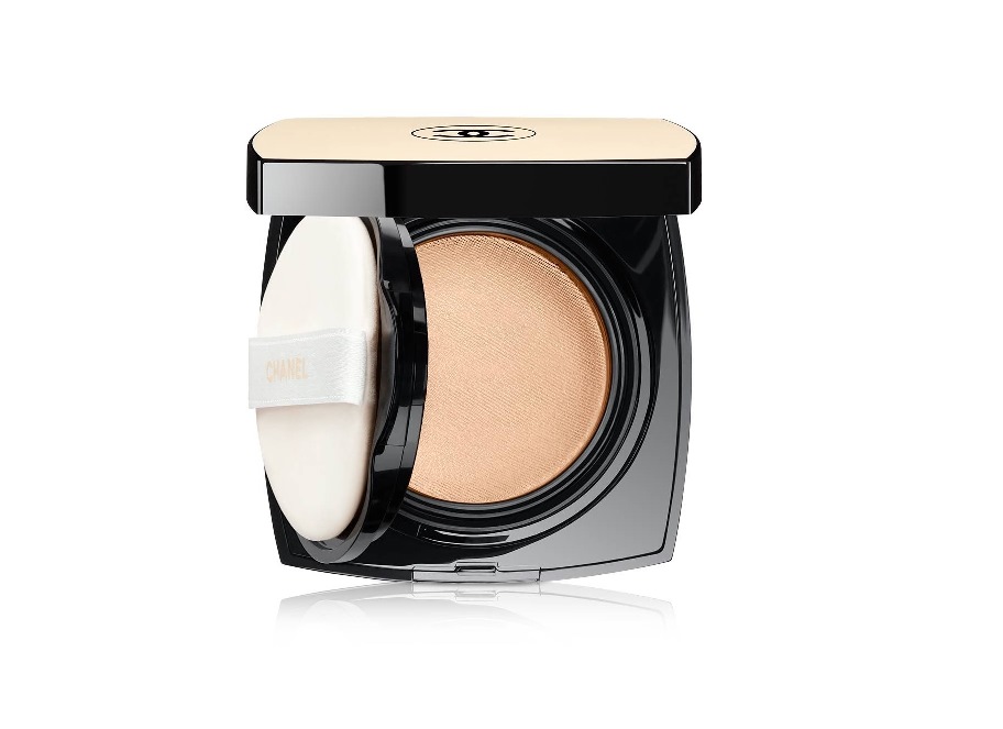 Les Beiges Healthy Glow Gel Touch Foundation, Chanel