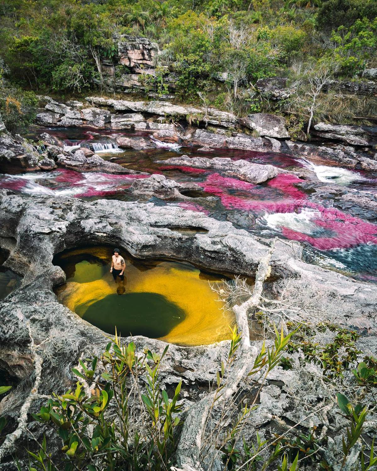 Самые красивые цветные водоемы в мире-Фото 4