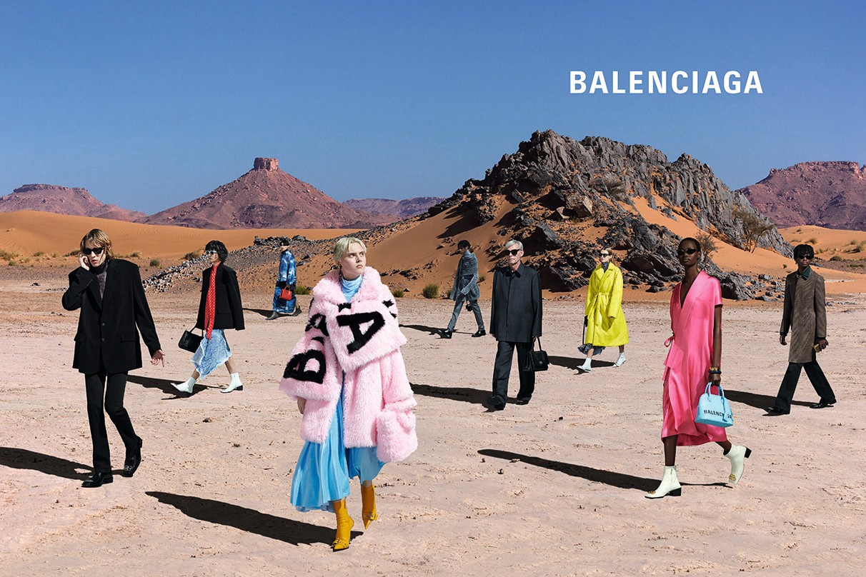 Balenciaga выпустили новую рекламную капанию-Фото 2