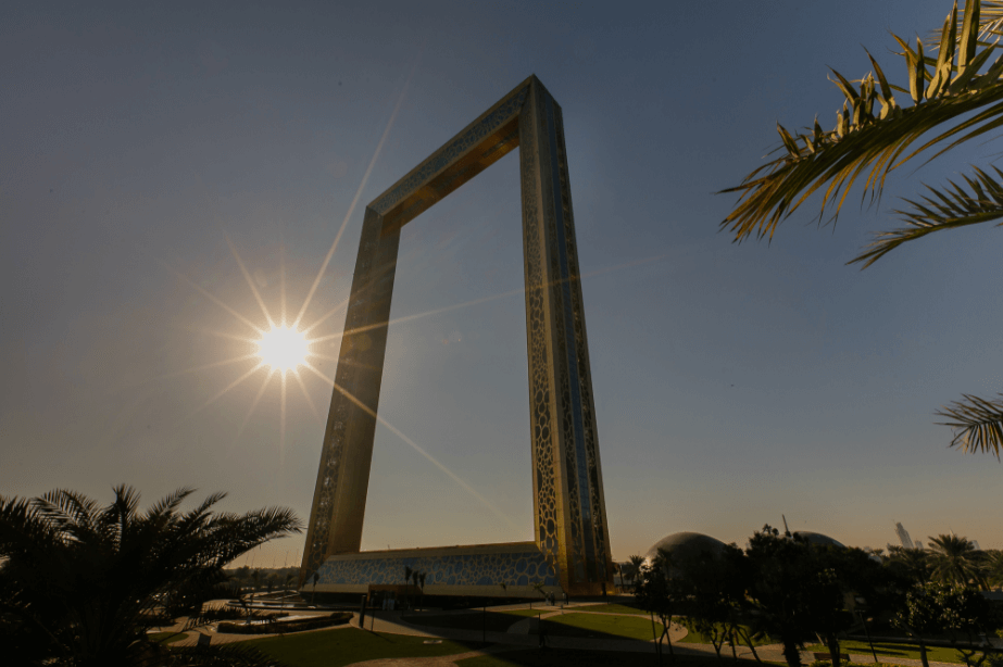 Must visit у Дубаї: кінематографічний готель, тематичні парки та сафарі на Land Rover-Фото 4