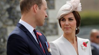Кейт Міддлтон і принц Вільям планують на якийсь час відпочити від королівських обов'язків-320x180