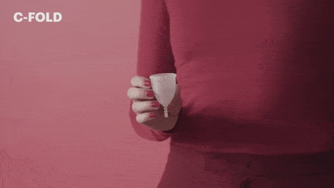 Чому варто перейти на менструальні чаші замість інших засобів гігієни.