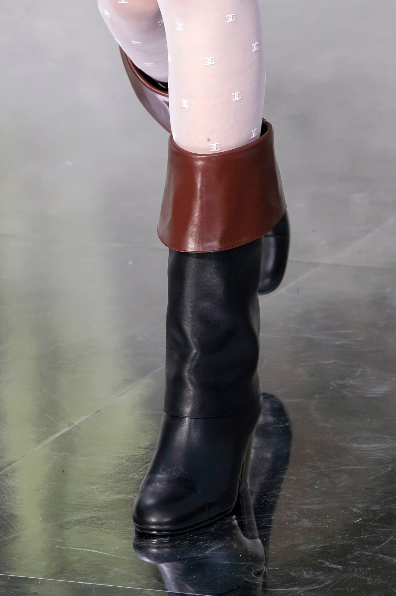Королівський гамбіт: 16 модних пар чобіт на осінь-зиму 2020/21-Фото 8