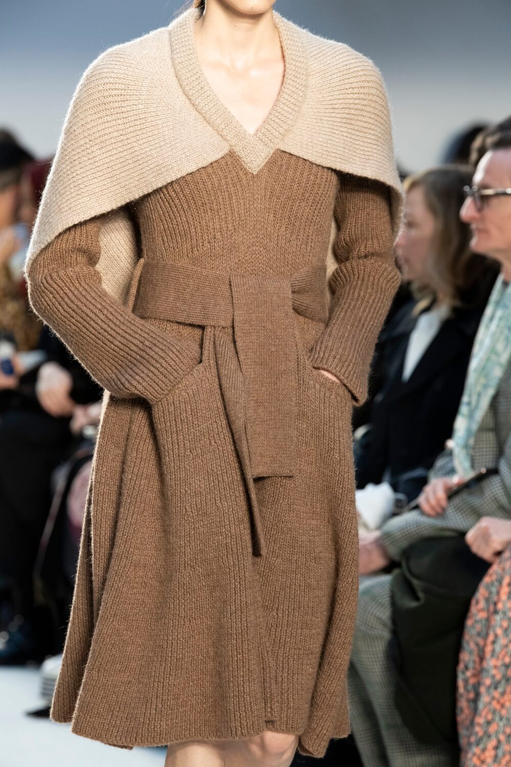 Нити судьбы: Самое модное платье зимы 2020/21 — актуальные фасоны “плетенного” образа-Фото 8
