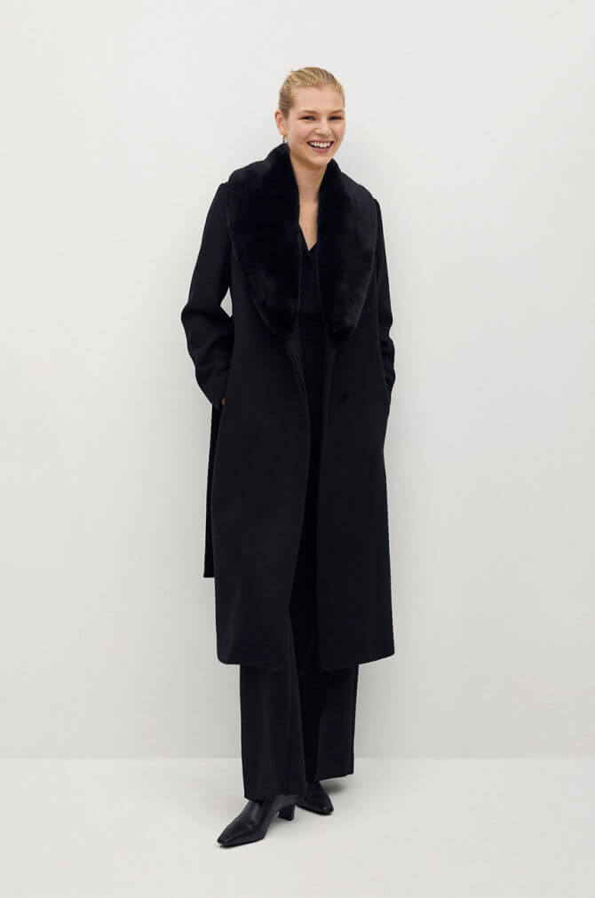 На максимумі: Кейт Міддлтон демонструє найактуальніше пальто зими 2021 - Фото 7