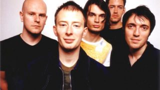 Подарите любимым праздничные диджитал-открытки от Radiohead-320x180