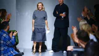 Искусство соблазнения: Бренд Prada представил весенне-летнюю коллекцию 2022 -320x180