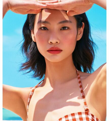Звезда сериала «Игра в кальмара» Хо Ен Чон стала амбасадором Louis Vuitton-430x480