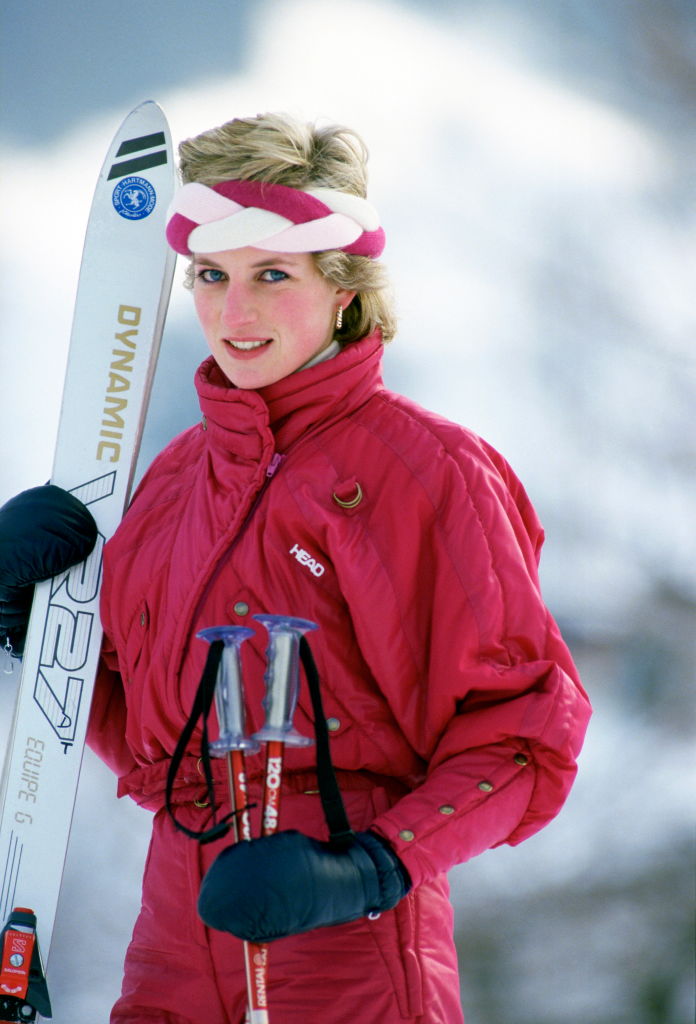 Зимова казка: Чому стиль apres-ski популярний вже майже сто років.