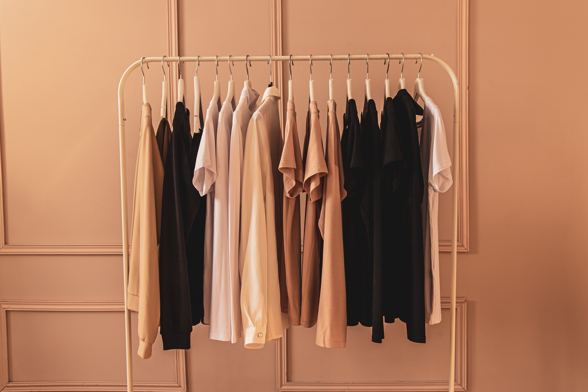 Розбираємо гардероб правильно: 11 порад, які працюють-Фото 3