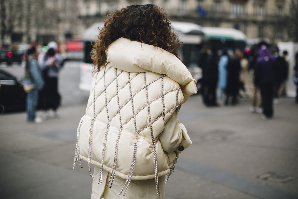 Повышенные ожидания: Streetstyle гостей Недели моды в Париже Haute Couture 2022-Фото 4