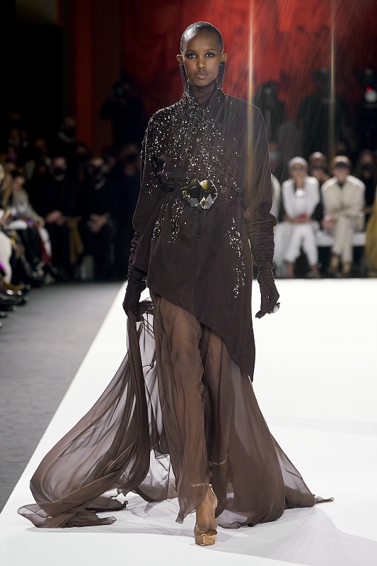Свободная женщина: Коллекция Stephane Rolland Haute Couture весна-лето 2022-Фото 10