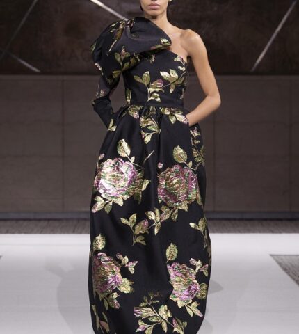 Эпоха романтизма: Коллекция Giambattista Valli Haute Couture весна-лето 2022-430x480