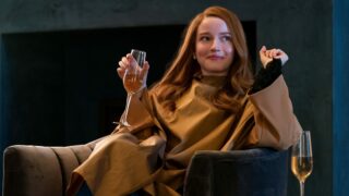 Аферистка Ганна Сорокіна прокоментувала серіал про себе "Винайдена Ганну" від Netflix-320x180