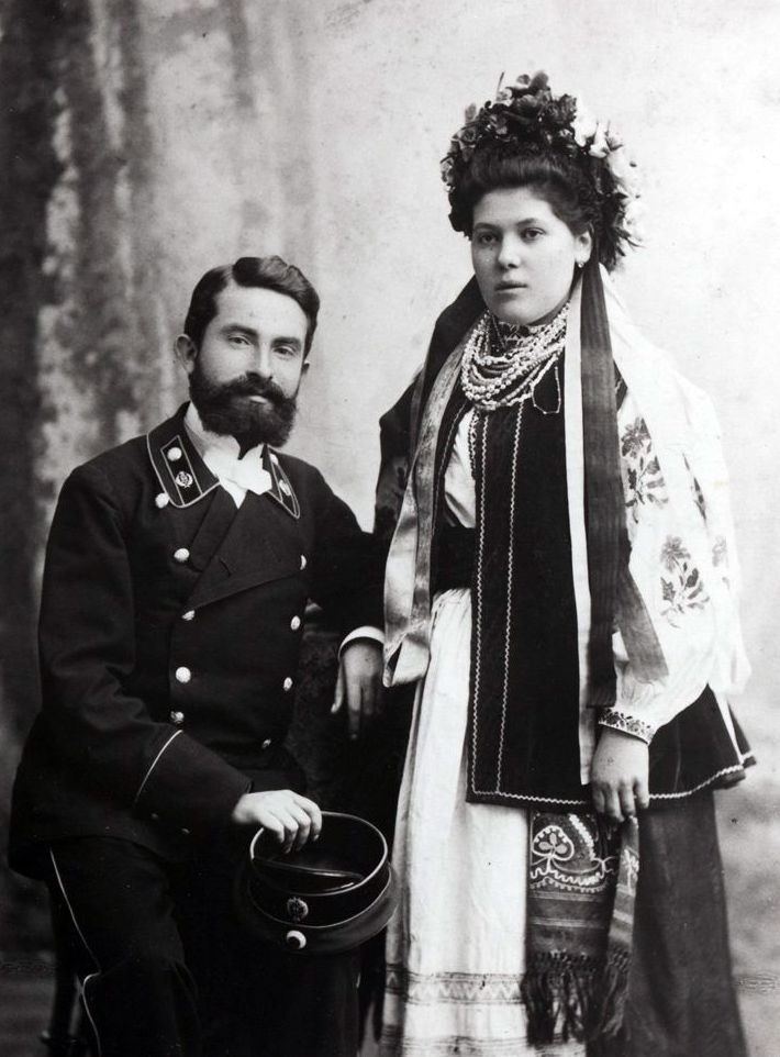 Батьки Сергія Лифаря Михайло Лифар і Софія Марченко-Лифар. Фото кінця XIX ст.