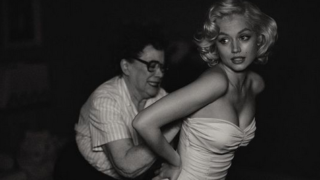 В мережі з’явився тизер фільму про Мерилін Монро “Блондинка”-320x180