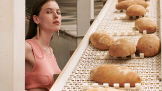 В обіймах аромату свіжого хліба: нова зйомка BEVZA на пекарні-320x180