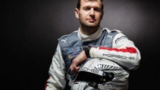Известный гонщик Микаэль Кристен продаст свой Rolex ради украинских детей-320x180