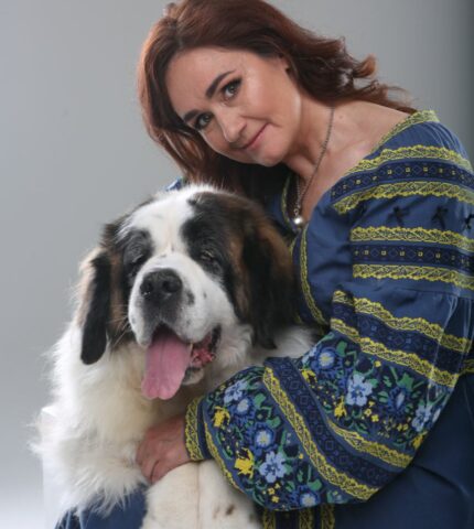 Small Talk: громадська активістка та ветеринарний лікар Наталія Ігнатенко про проєкт «Захисти свою тварину»-430x480