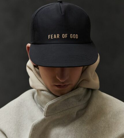 Бренд Fear of God проведе свій перший показ