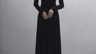 Культові жакети GUDU, сукні зі сміливими вирізами у новій колекції бренду-320x180
