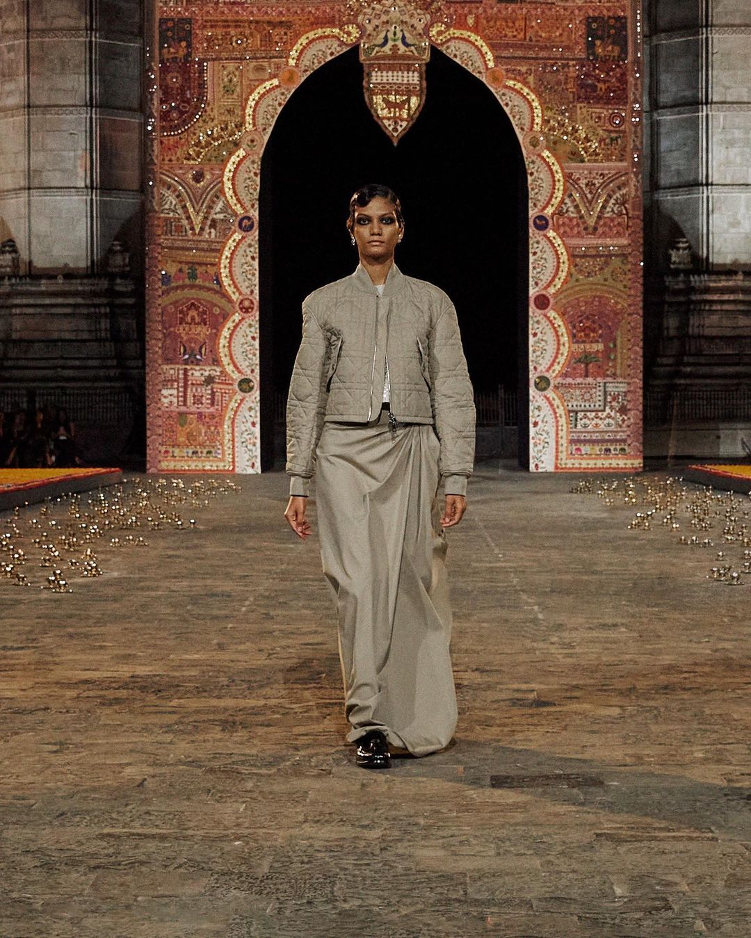 Брама до Індії: як пройшов показ Dior у Мумбаї-Фото 11