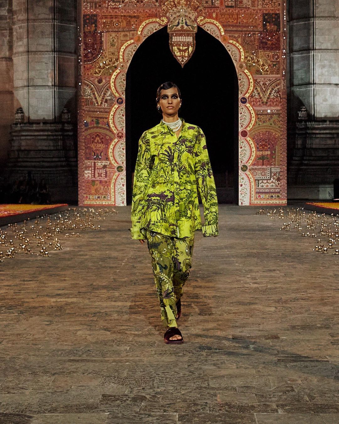 Брама до Індії: як пройшов показ Dior у Мумбаї-Фото 16