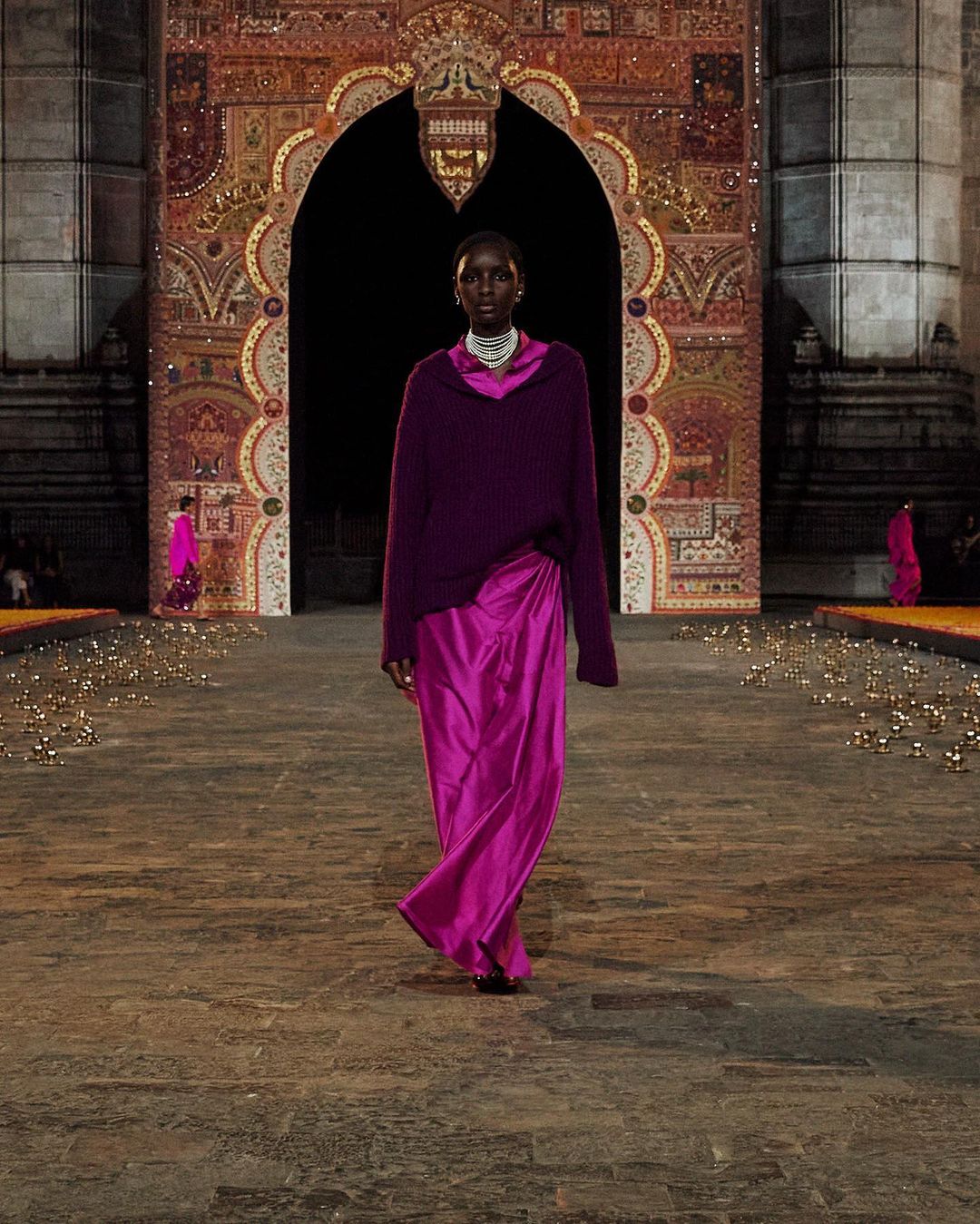 Брама до Індії: як пройшов показ Dior у Мумбаї-Фото 23
