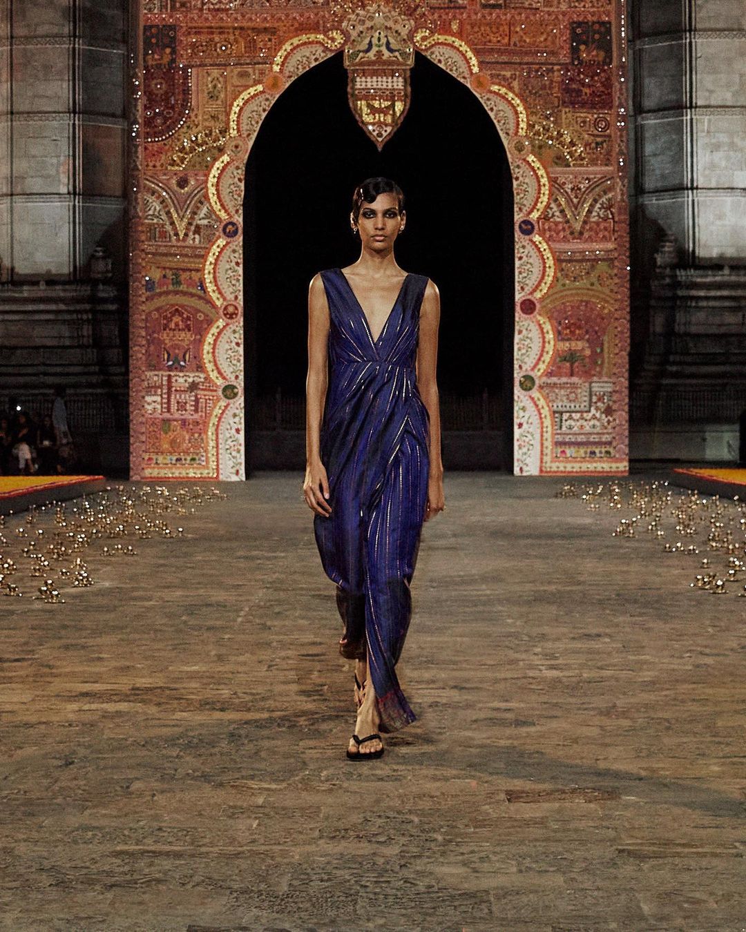 Брама до Індії: як пройшов показ Dior у Мумбаї-Фото 24