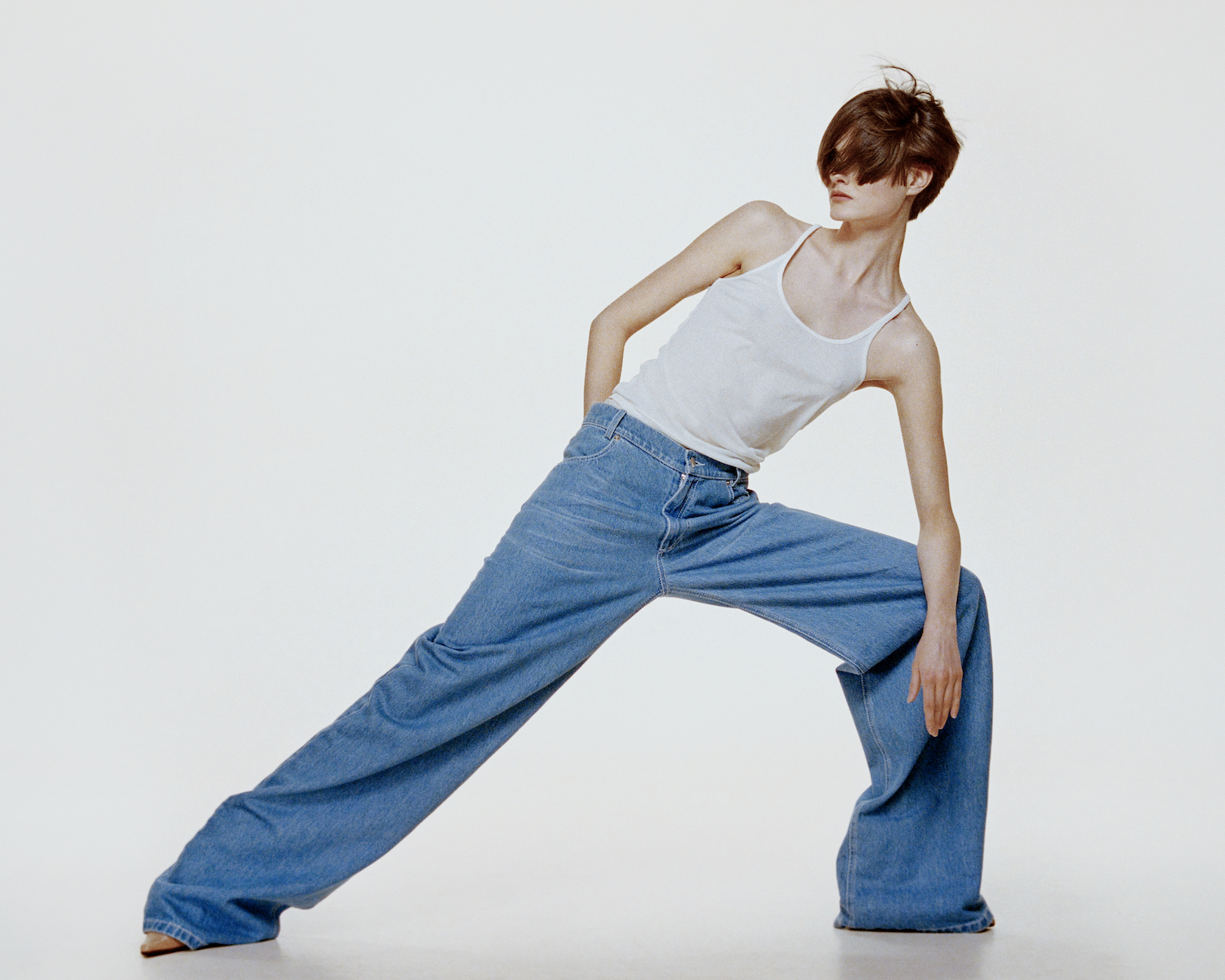 Katimo Jeans: мінімалістичні силуети ранніх 90-х, стриманість та зрозумілість крою-Фото 2