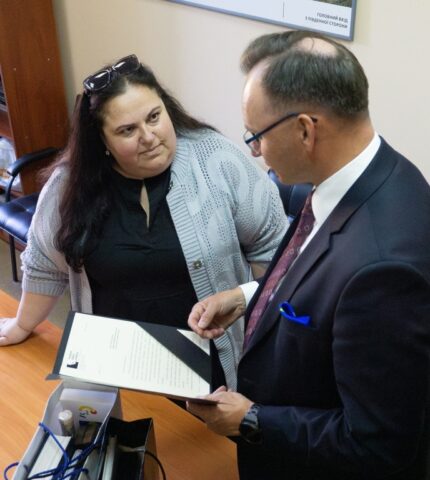 Очільниця музею Голодомору Леся Гасиджак подає до суду через цькування-430x480