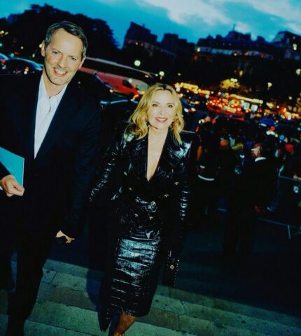 Кім Кетролл відвідала Парижську тиждень моди